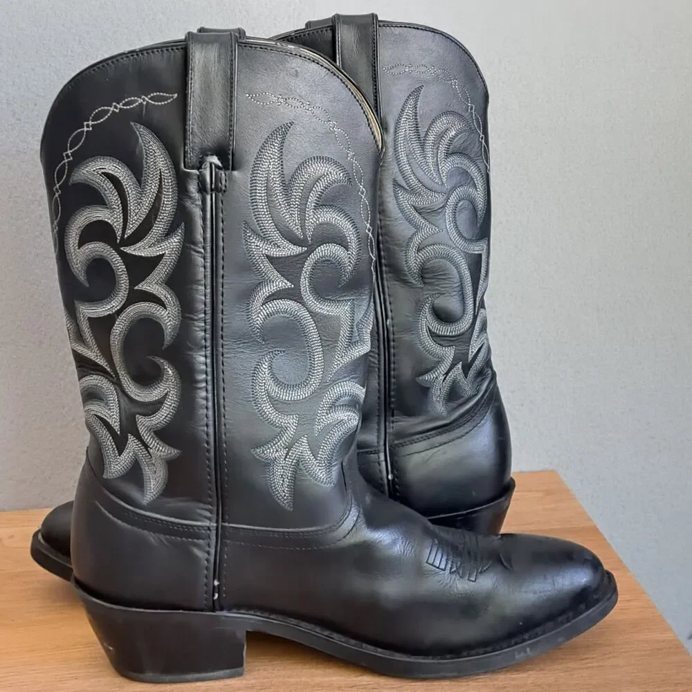 Durango Men’s 10.5 EE Extra Wide Shyloh Black Leather Embroidered Cowboy Boots